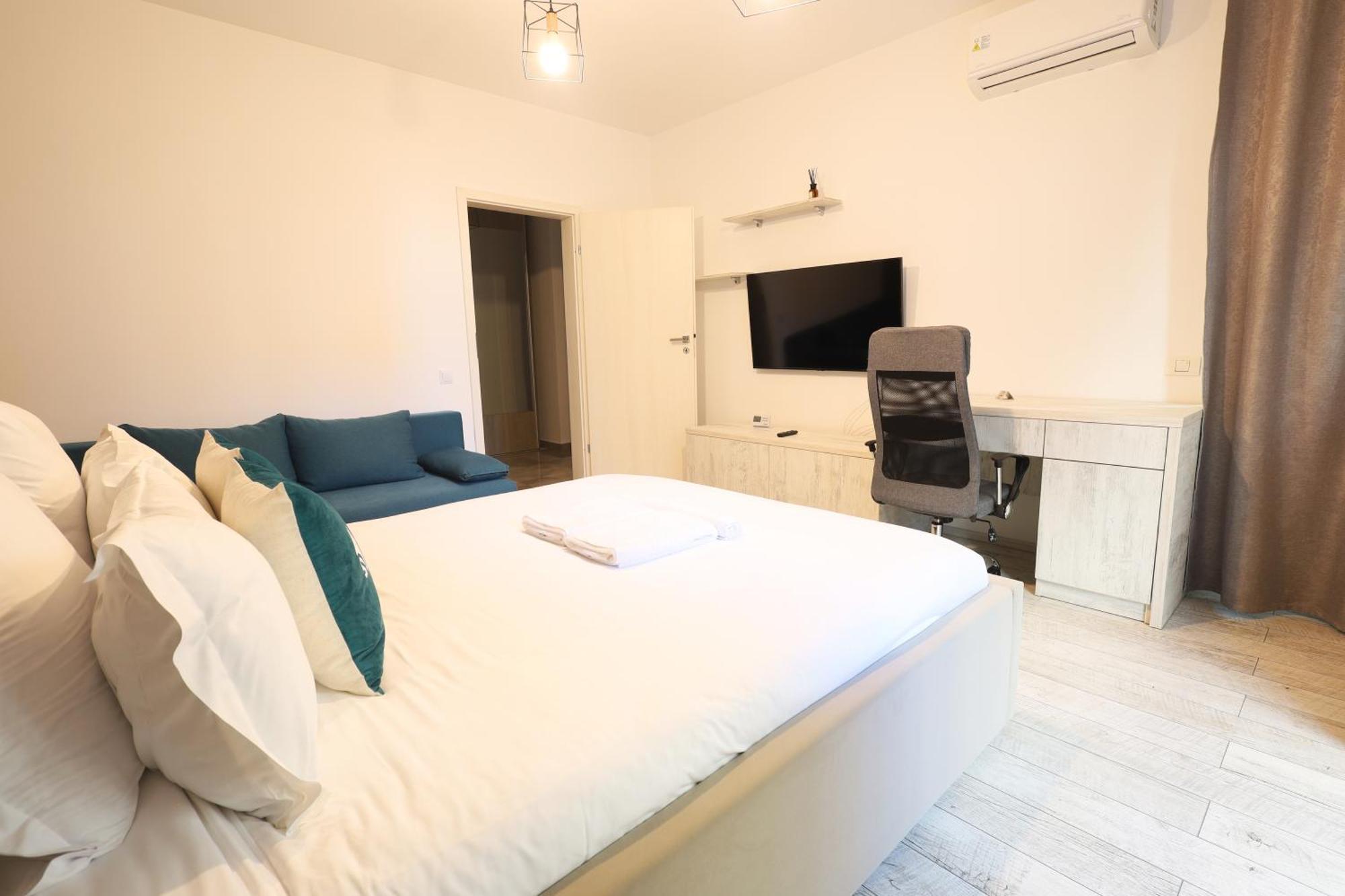 Smart Concept Living Plaza Appartement Boekarest Kamer foto